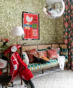 Mind The Gap New Woodstock Collection, On The Stage Greenery