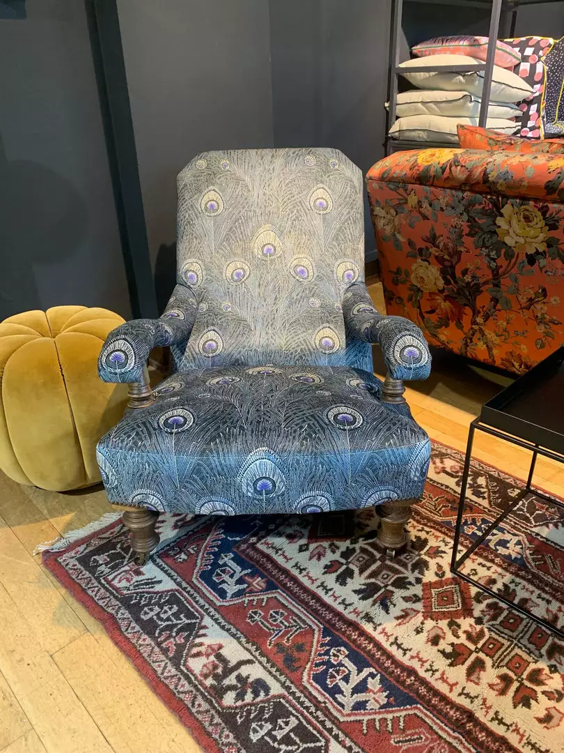 Liberty Fabrics Hera Feather Vintage Velvet, Pewter 10 Liberty Fabrics Hera Feather Vintage Velvet, Pewter