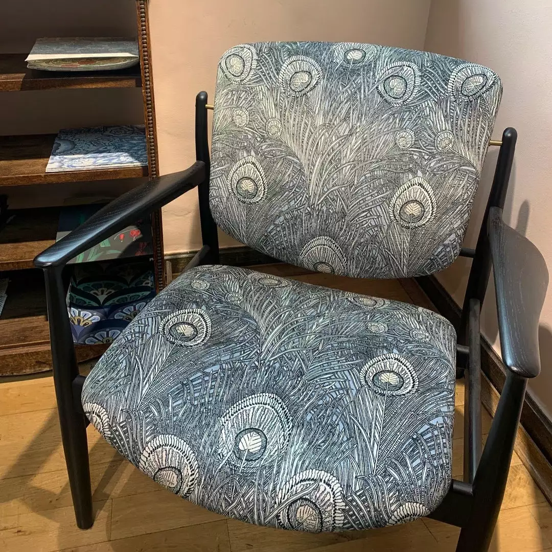 Liberty Fabrics New Hera Feather Vintage Velvet, Dragonfly 10 Liberty Fabrics New Hera Feather Vintage Velvet, Dragonfly