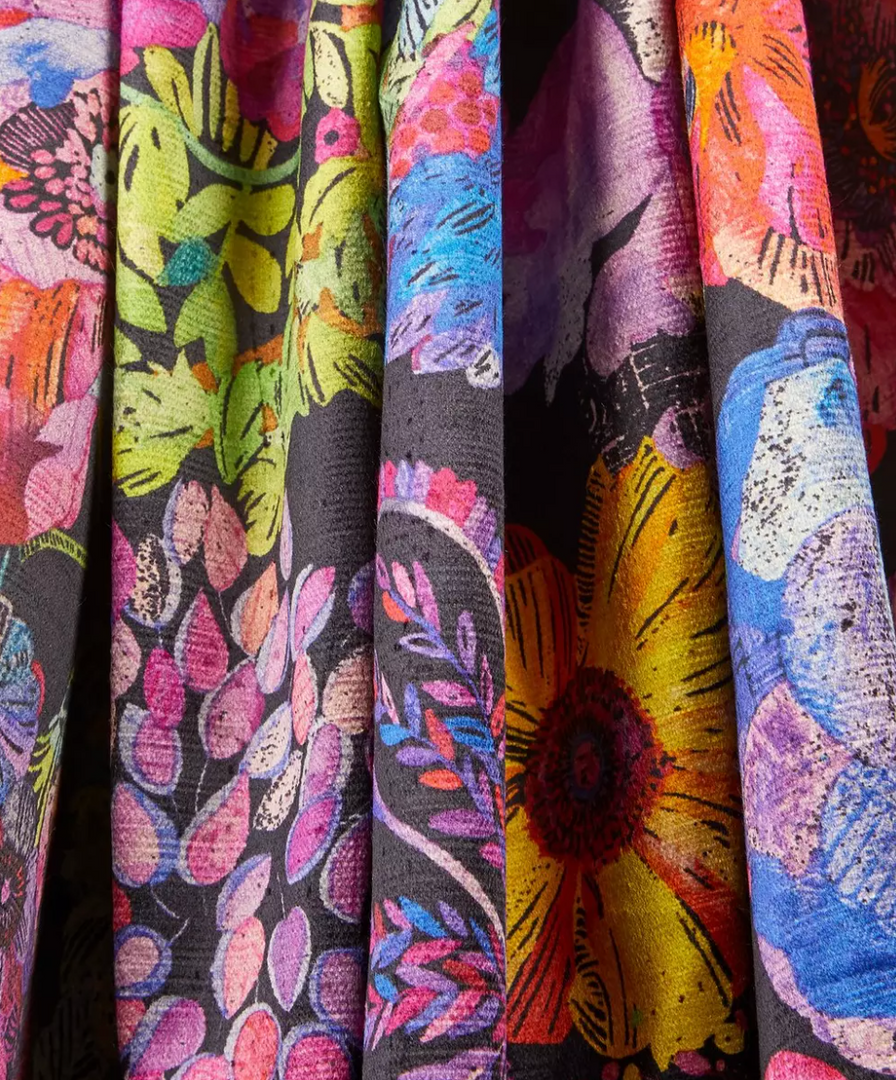 Liberty Fabrics Jeffery Rose Tree Vintage Velvet, Orchard New 5 Liberty Fabrics Jeffery Rose Tree Vintage Velvet, Orchard New