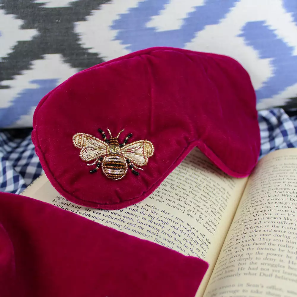My Doris Luxury Bronze Bee Velvet Eye Mask 3 My Doris Luxury Bronze Bee Velvet Eye Mask