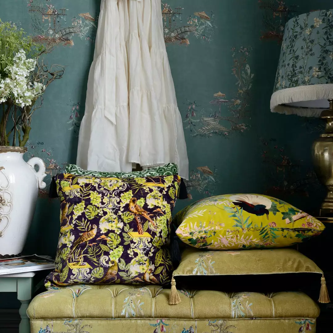 Mind The Gap Chinoiserie Blue Wallpaper 4 Mind The Gap Chinoiserie Blue Wallpaper