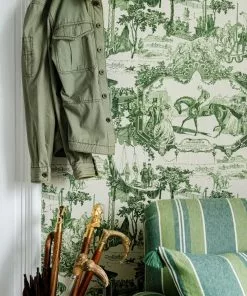 Mind The Gap Les Jardins Royaux Grand Prix, Green Wallpaper