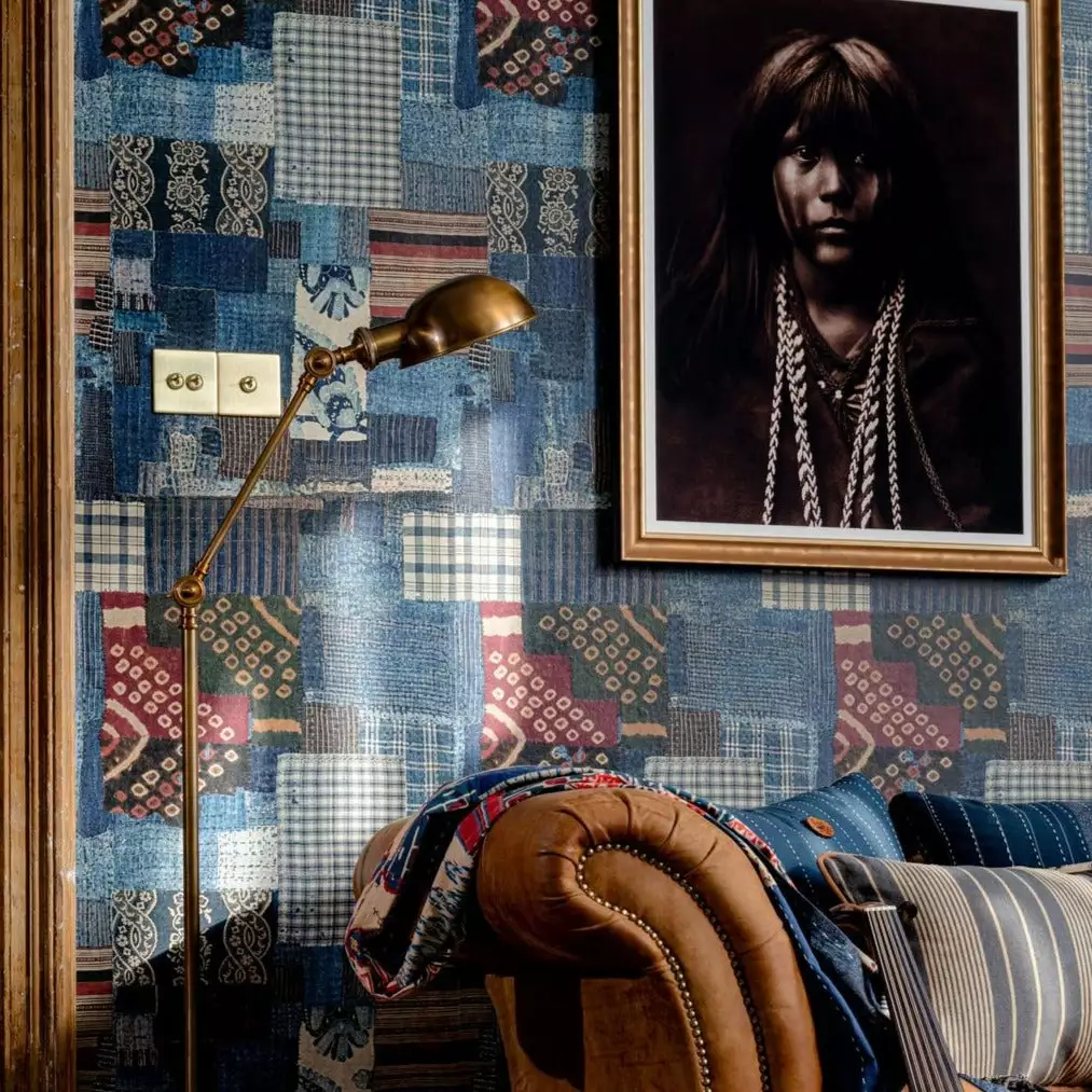 Mind The Gap Woodstock Boro Wallpaper 4 Mind The Gap Woodstock Boro Wallpaper