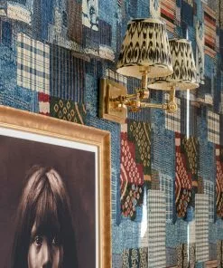 Mind The Gap Blue Eyes Small Lamp Shade New