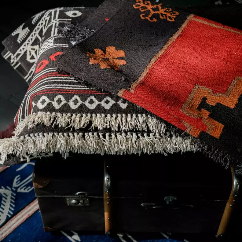 Mind The Gap Yarasa - Cocoa Wool Kilim Large 7 Mind The Gap Yarasa - Cocoa Wool Kilim Large