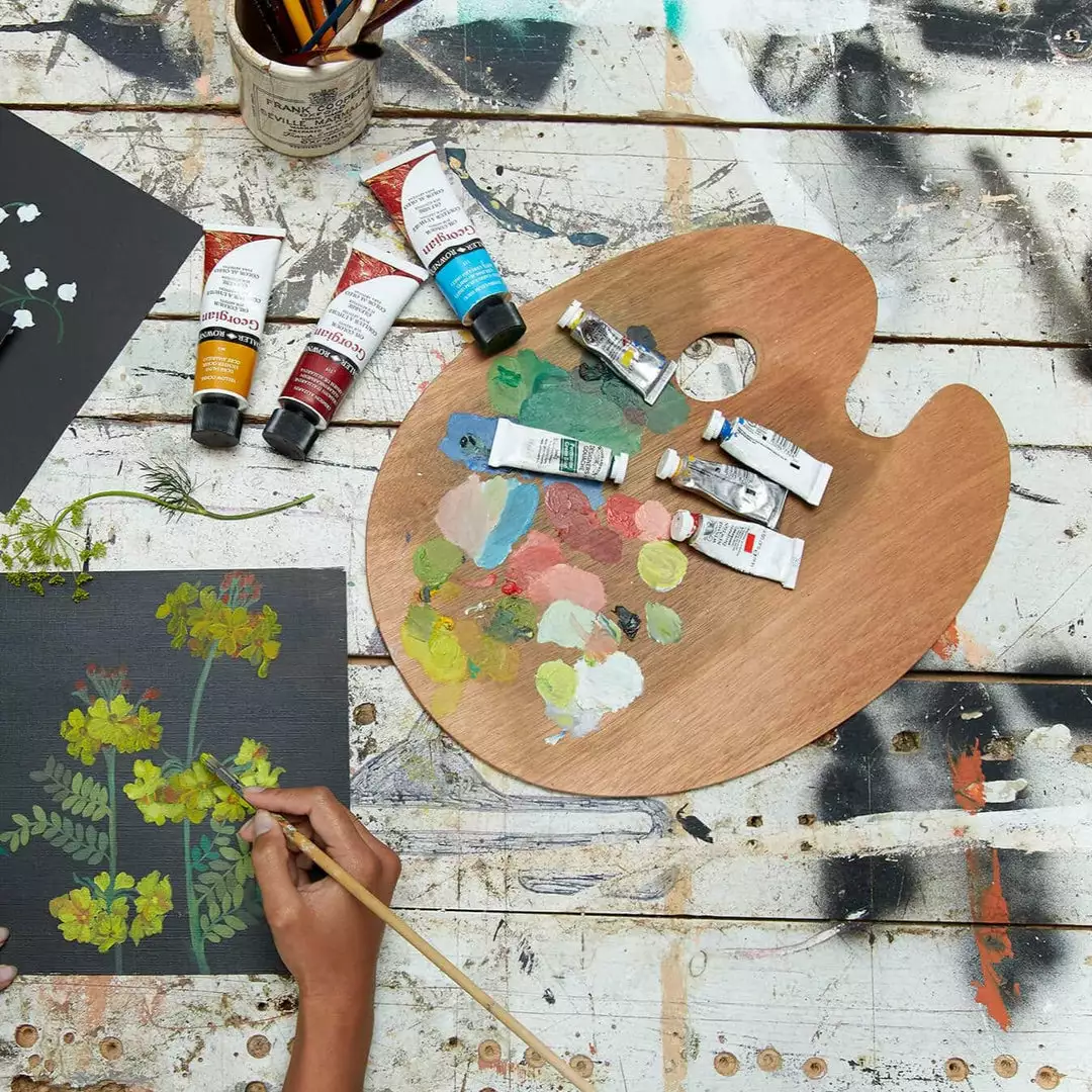 Liberty Fabrics Patricia Wallpaper, Pewter 8 Liberty Fabrics Patricia Wallpaper, Pewter