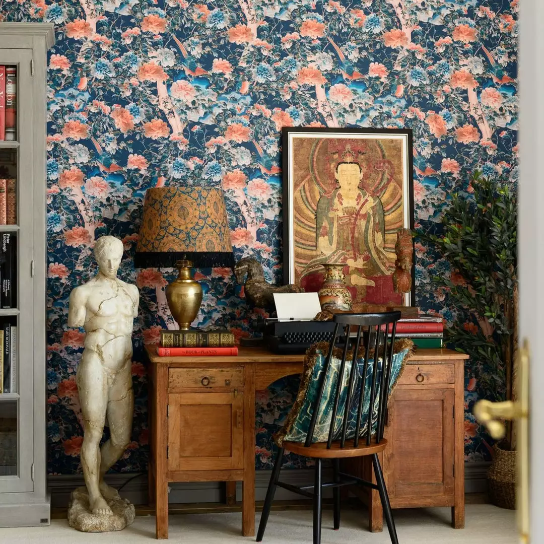 The Design Yard A Manchurian Night Wallpaper Rose & Thorn 4 The Design Yard A Manchurian Night Wallpaper Rose & Thorn