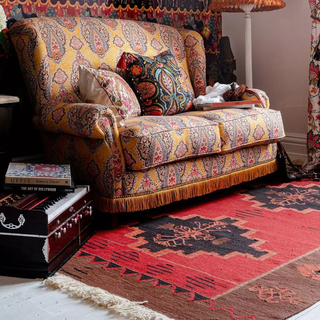 Mind The Gap Yadigari- Anatolia Red Wool Kilim Large Bohemian Dream 6 Mind The Gap Yadigari- Anatolia Red Wool Kilim Large Bohemian Dream