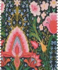 Mind The Gap New Woodstock Susie Q Cushion